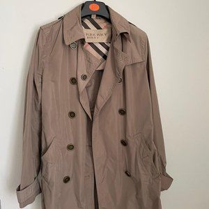 *AUTHENTIC* Burberry Trench Coat - Beige